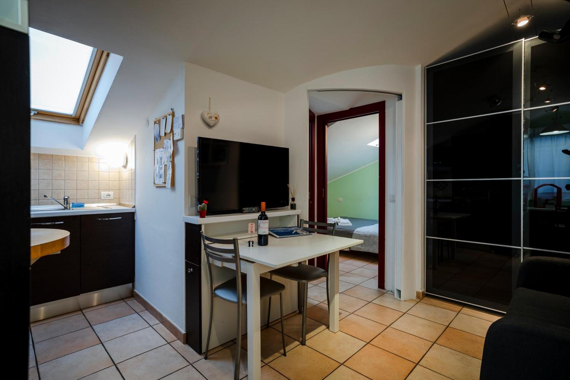 Above The Sky - Flying Apartment San Marino Exterior photo